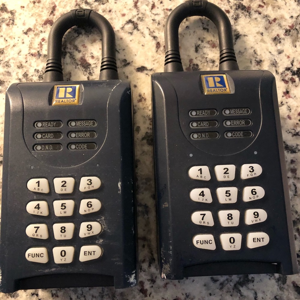 Two realtor lockbox